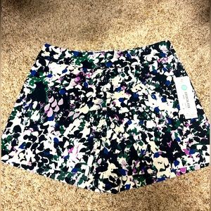 BNWT Margaret M shorts medium